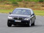 BMW 750i 2005 года